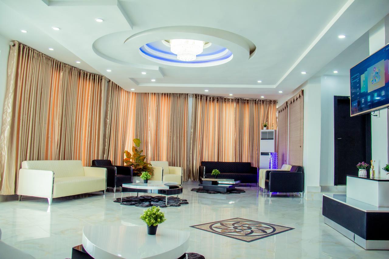 Gpinnacle Suites Ilorin 외부 사진